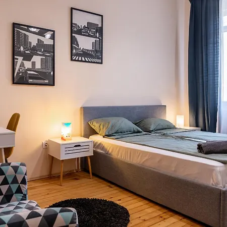 Teo's Cozy Apartamento *